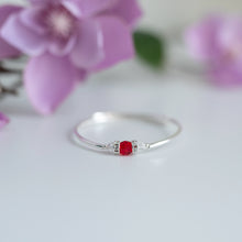 Load image into Gallery viewer, Birthstone Bracelet Round Crystal Classic Style